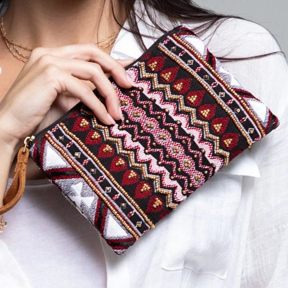 Handmade Beaded Zig Zag Pattern Clutch - Picture 1 of 8